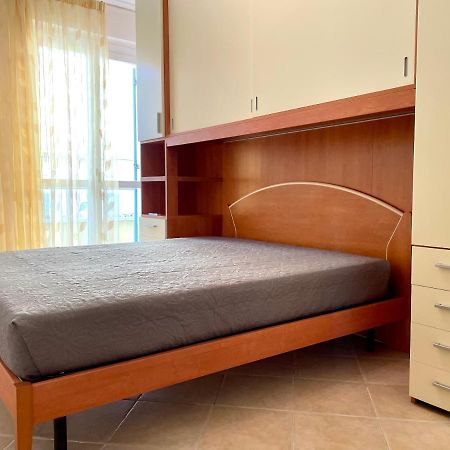 Sunset Boutique Apartment Marina di Massa Eksteriør billede